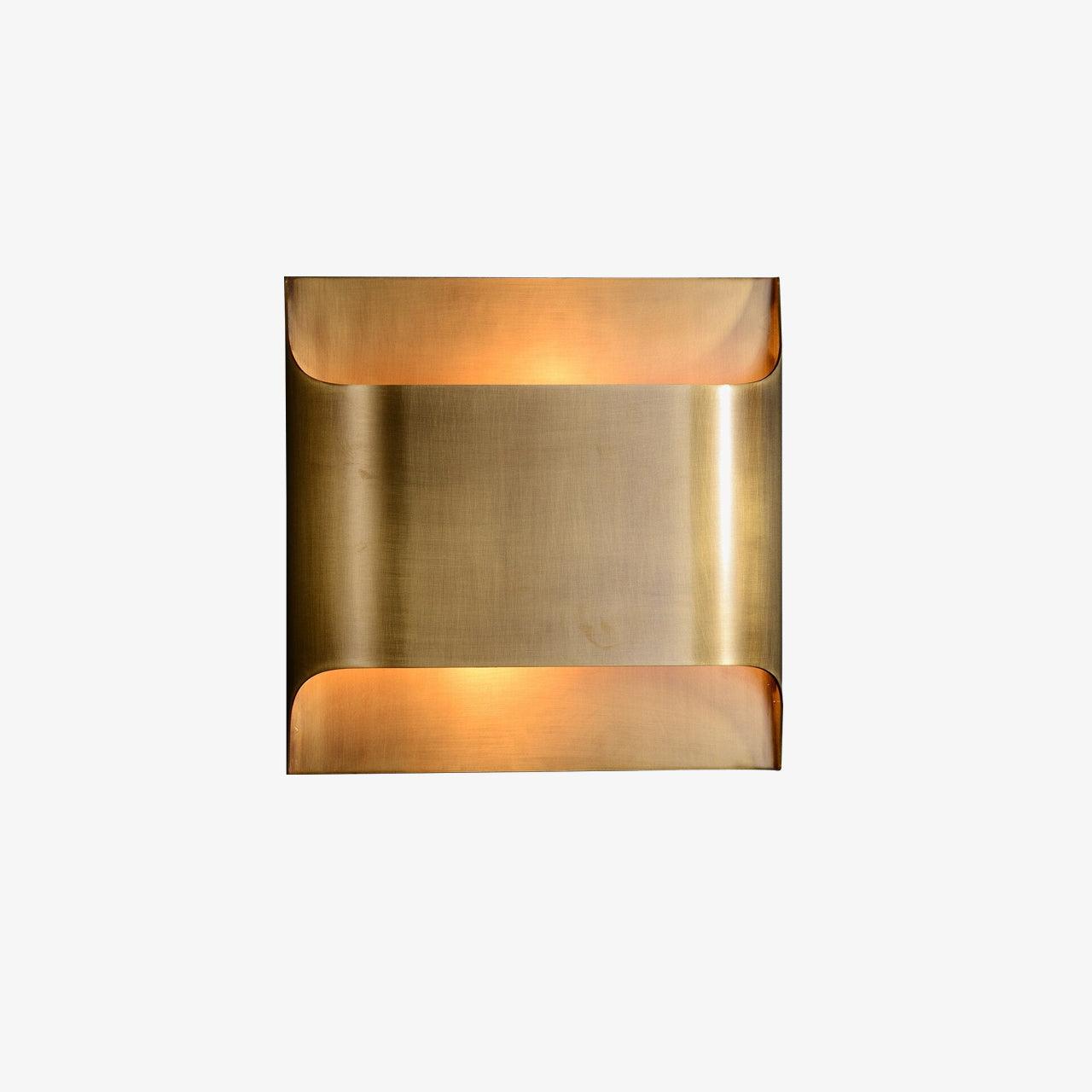 WOW Leclerc Brass Wall Lamp