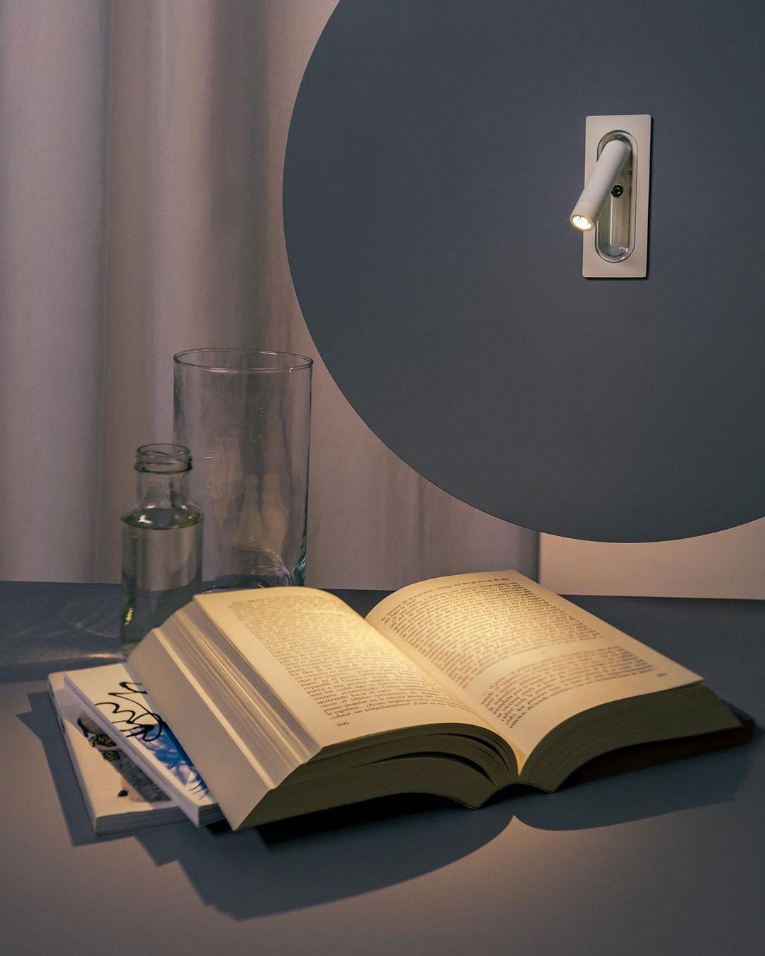 WOW OmniLux Reading Lamp