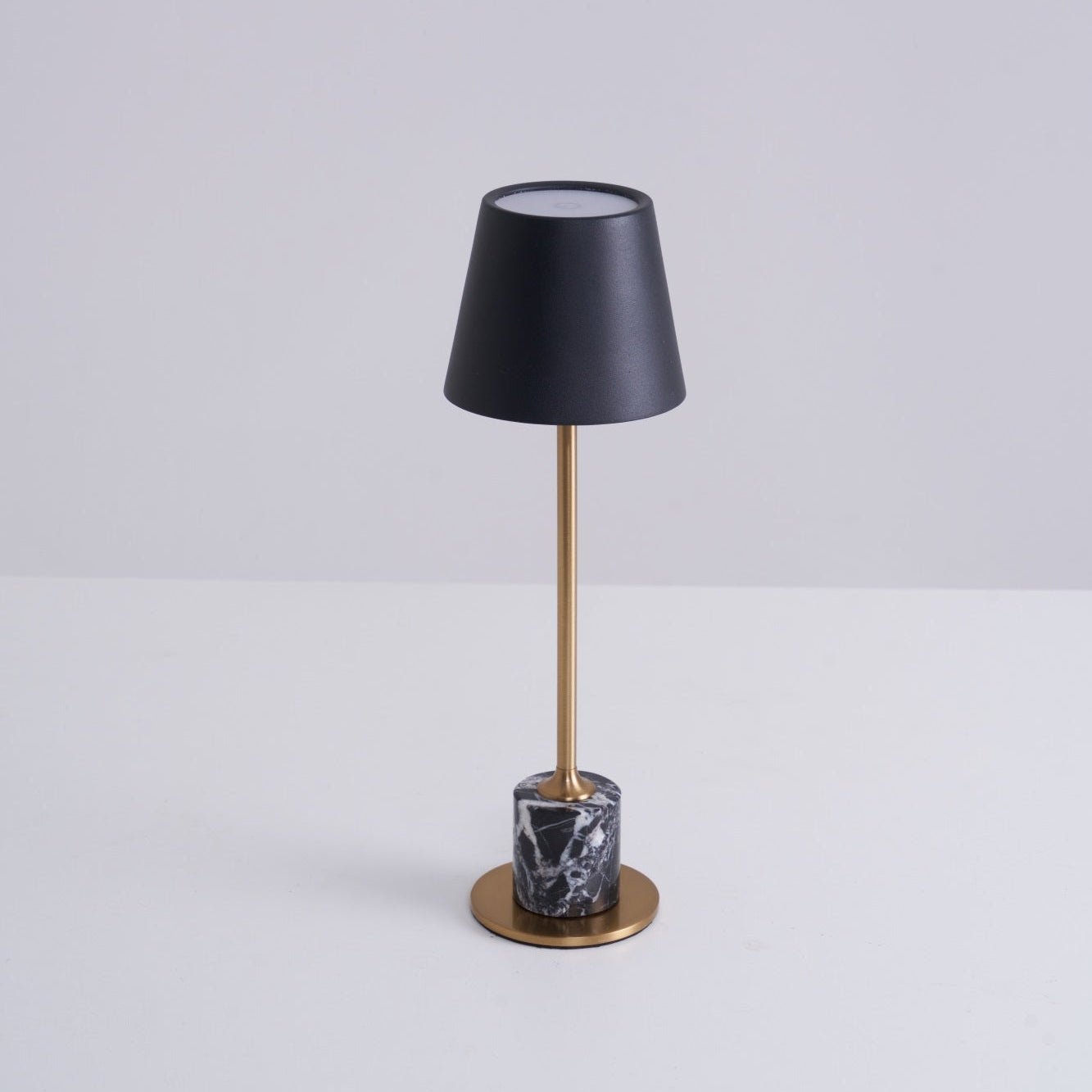 WOW Lirio Mini Marble Table Lamp