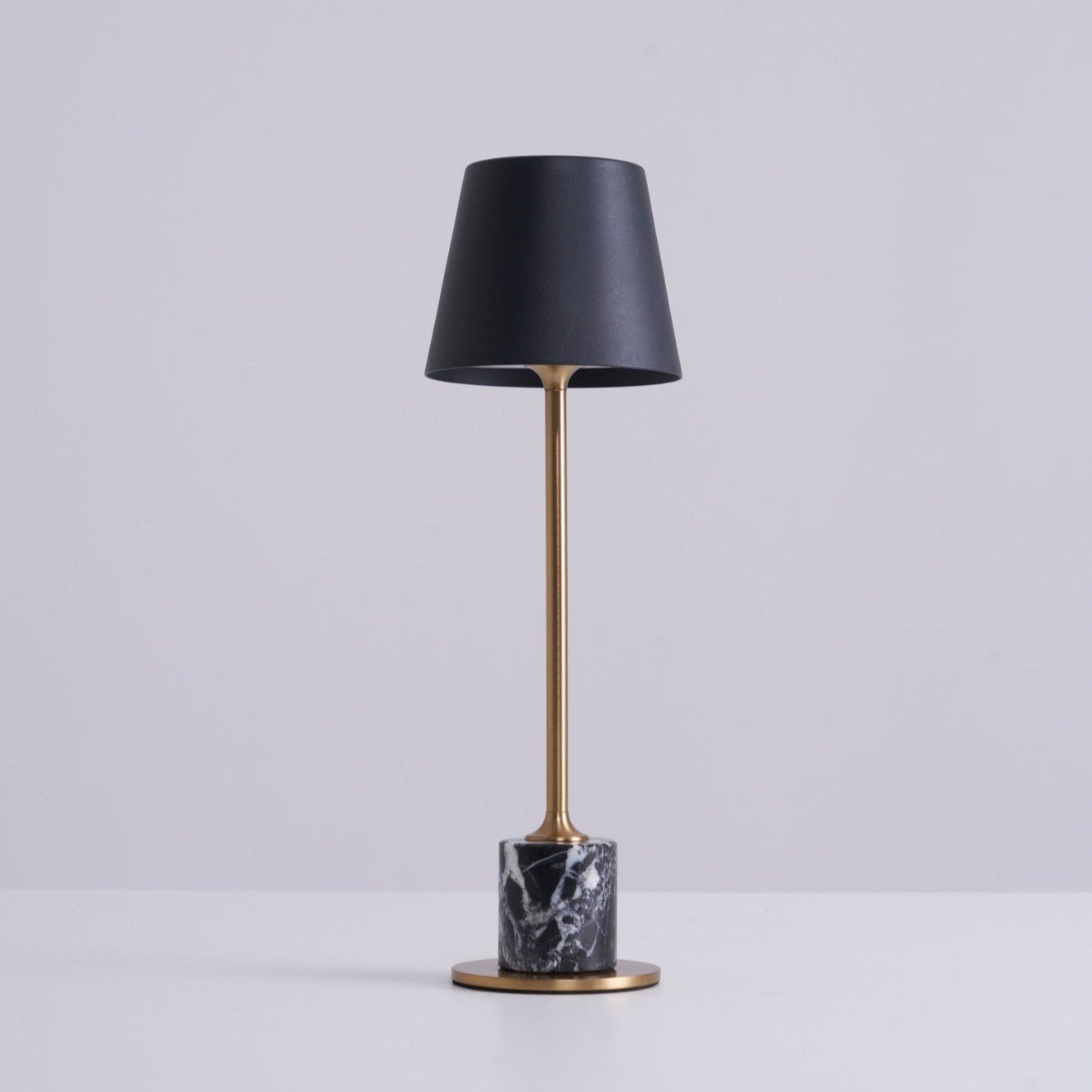 WOW Lirio Mini Marble Table Lamp