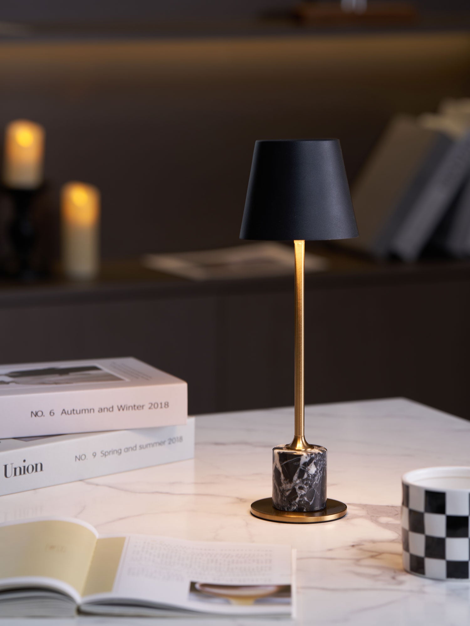 WOW Lirio Mini Marble Table Lamp