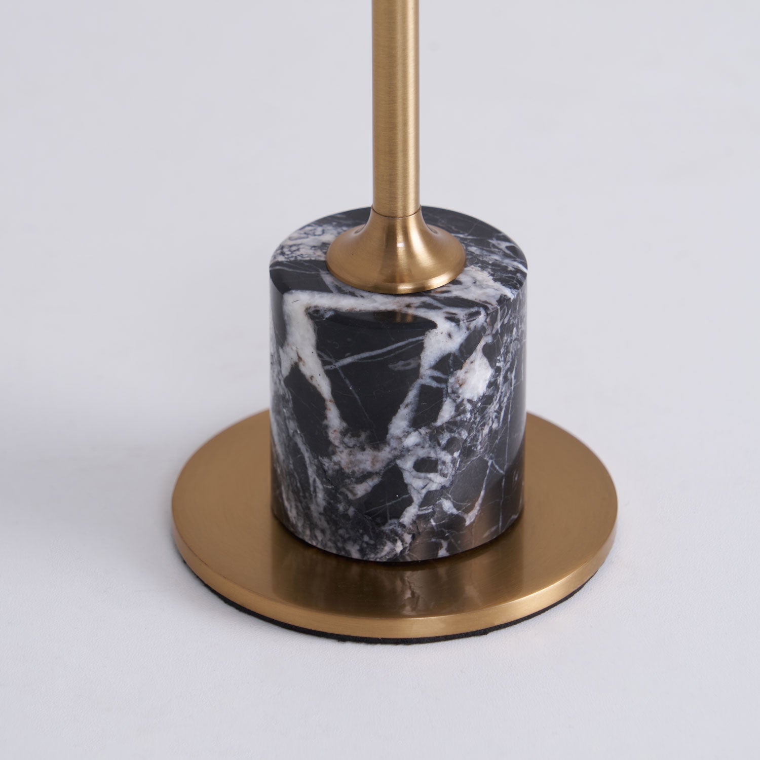 WOW Lirio Mini Marble Table Lamp