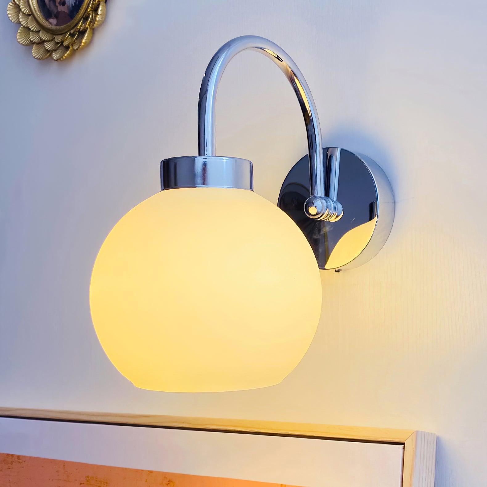 WOW Loa Wall Lamp
