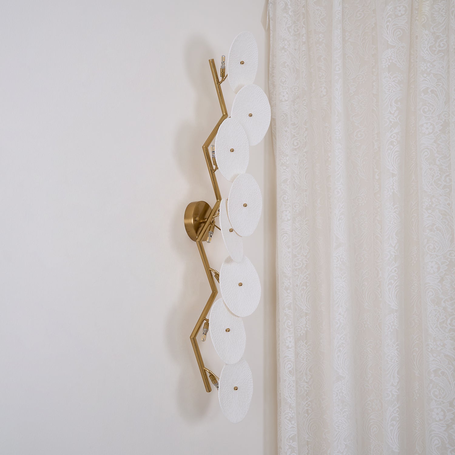 WOW Lotus Petal Wall Lamp