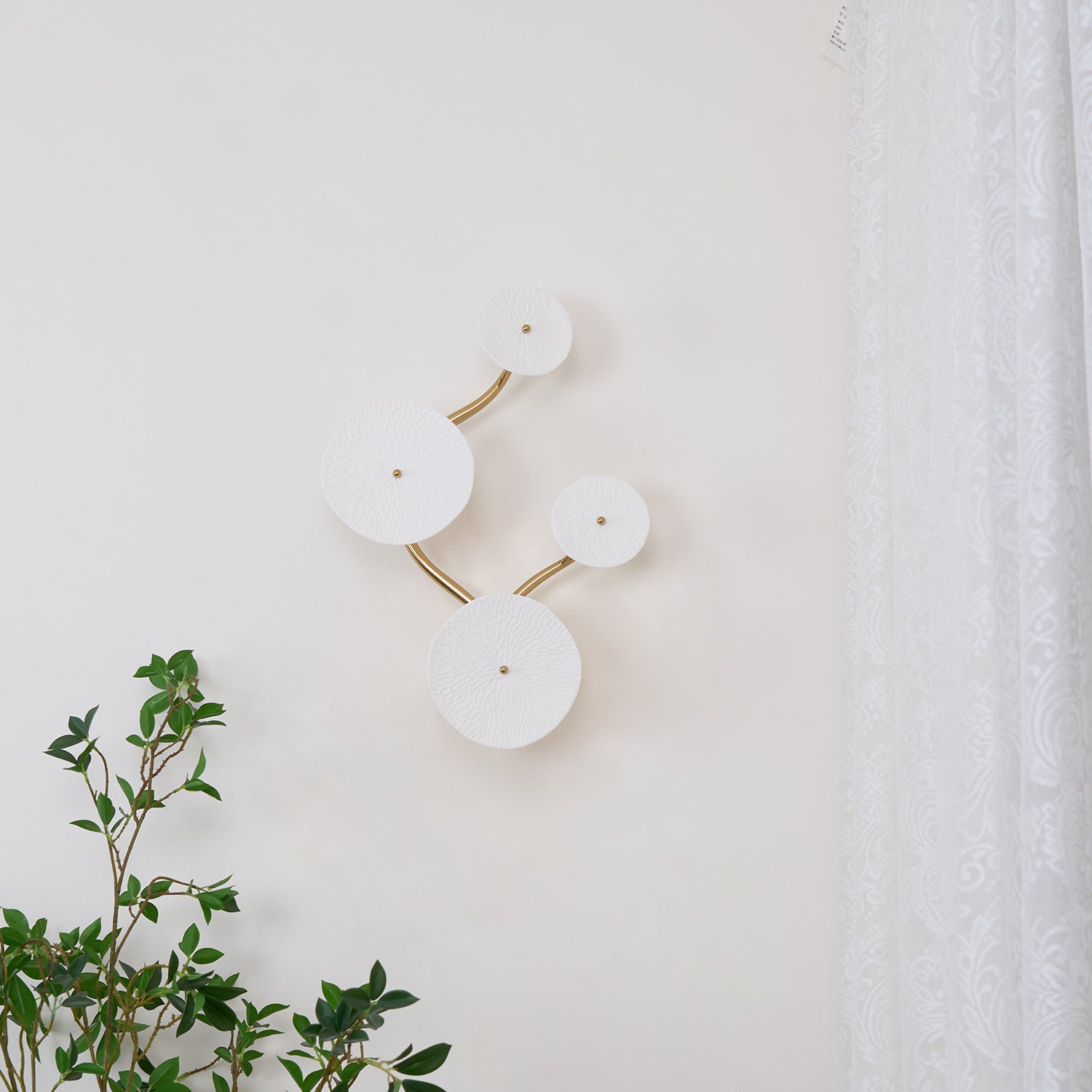 WOW Lotus Petal Wall Lamp