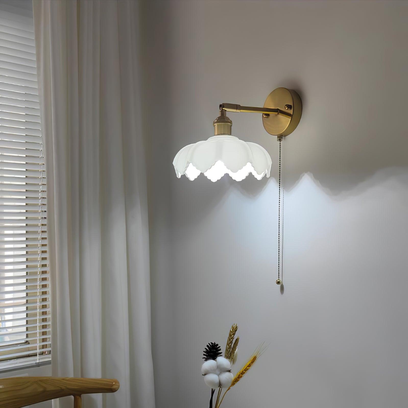 WOW Lotus Rotatable Wall Lamp