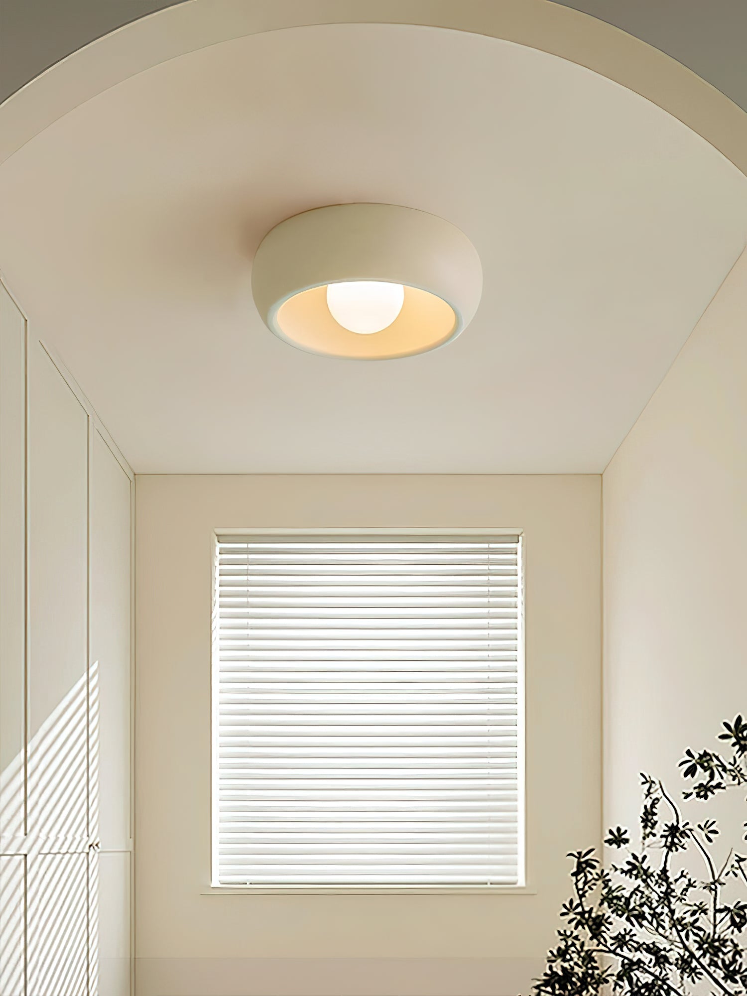 WOW Louis Round Ceiling Light