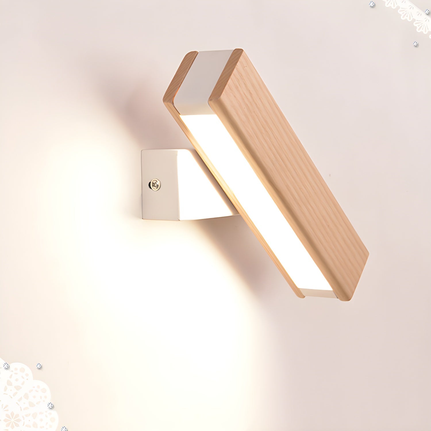 WOW Luca Angle Wall Light
