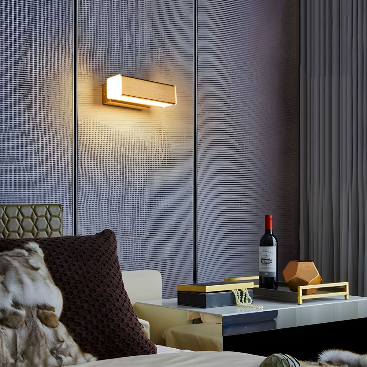 WOW Luca Angle Wall Light