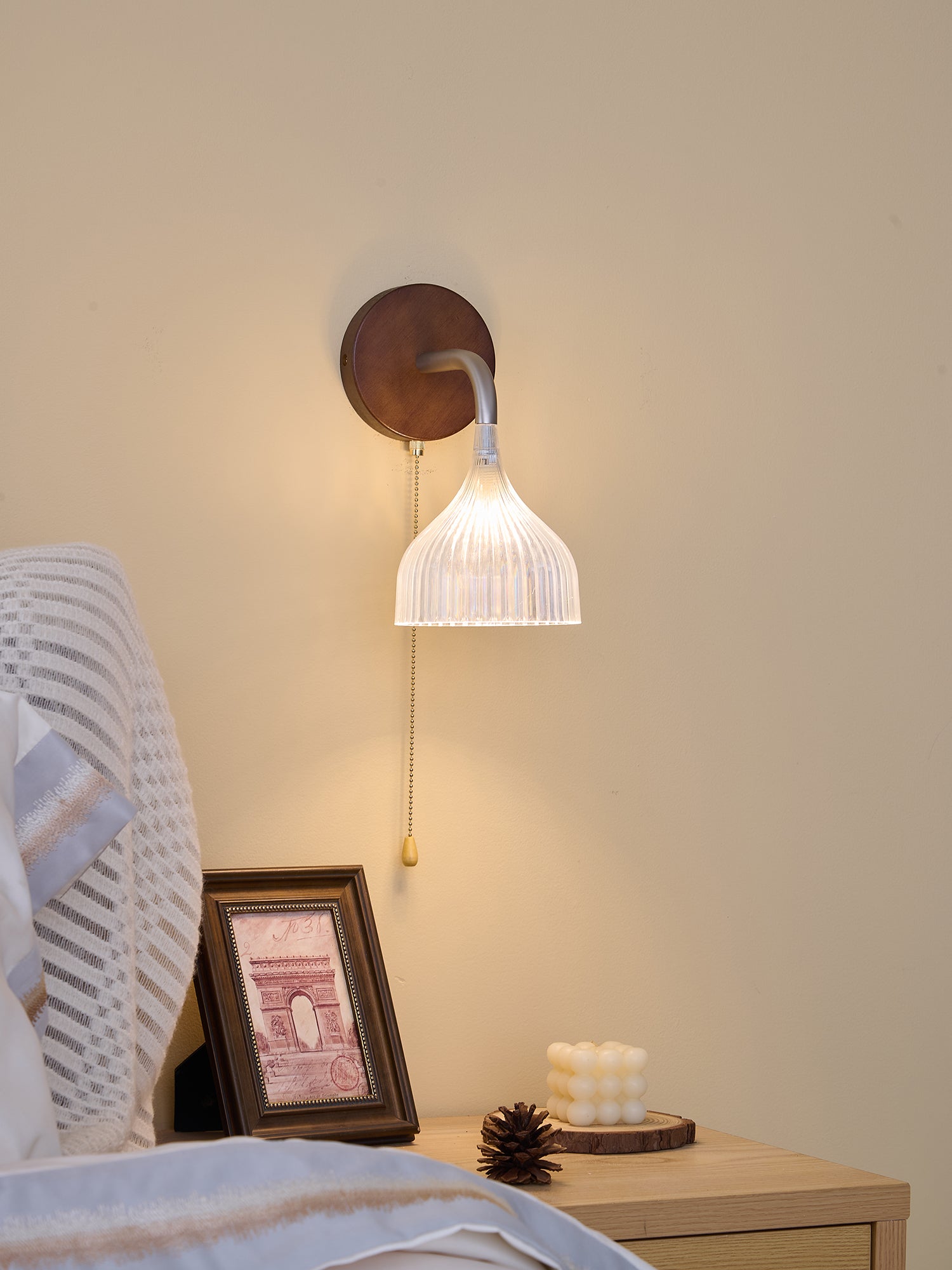 WOW Lucina Wall Lamp