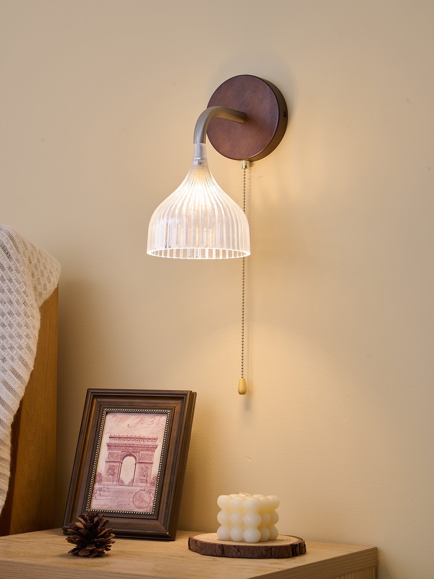 WOW Lucina Wall Lamp