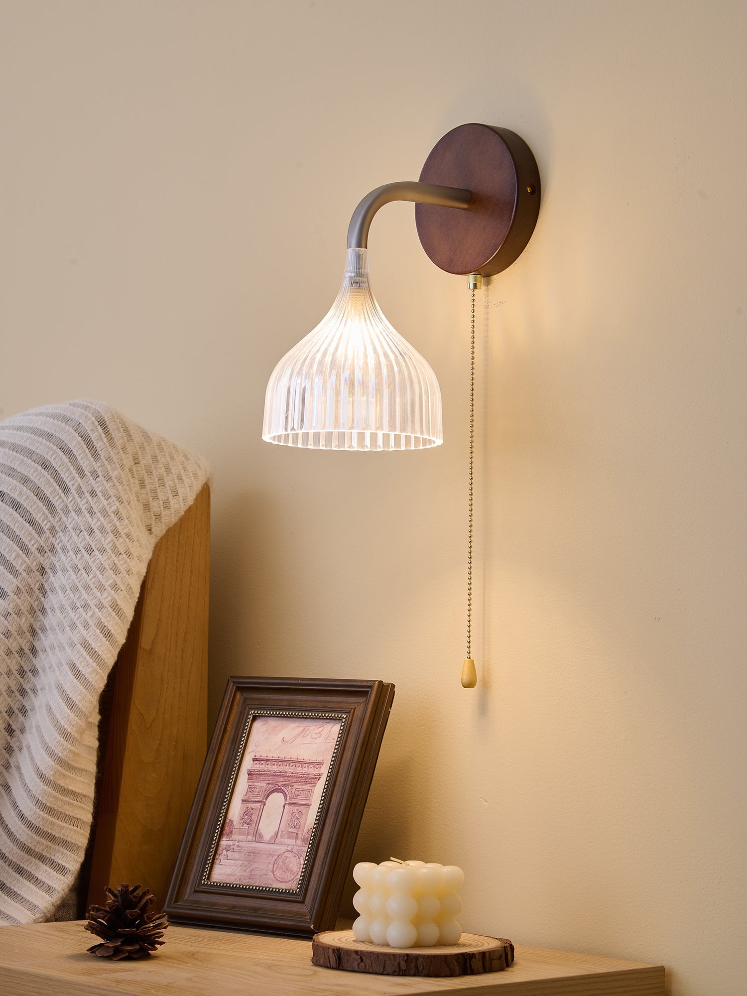 WOW Lucina Wall Lamp