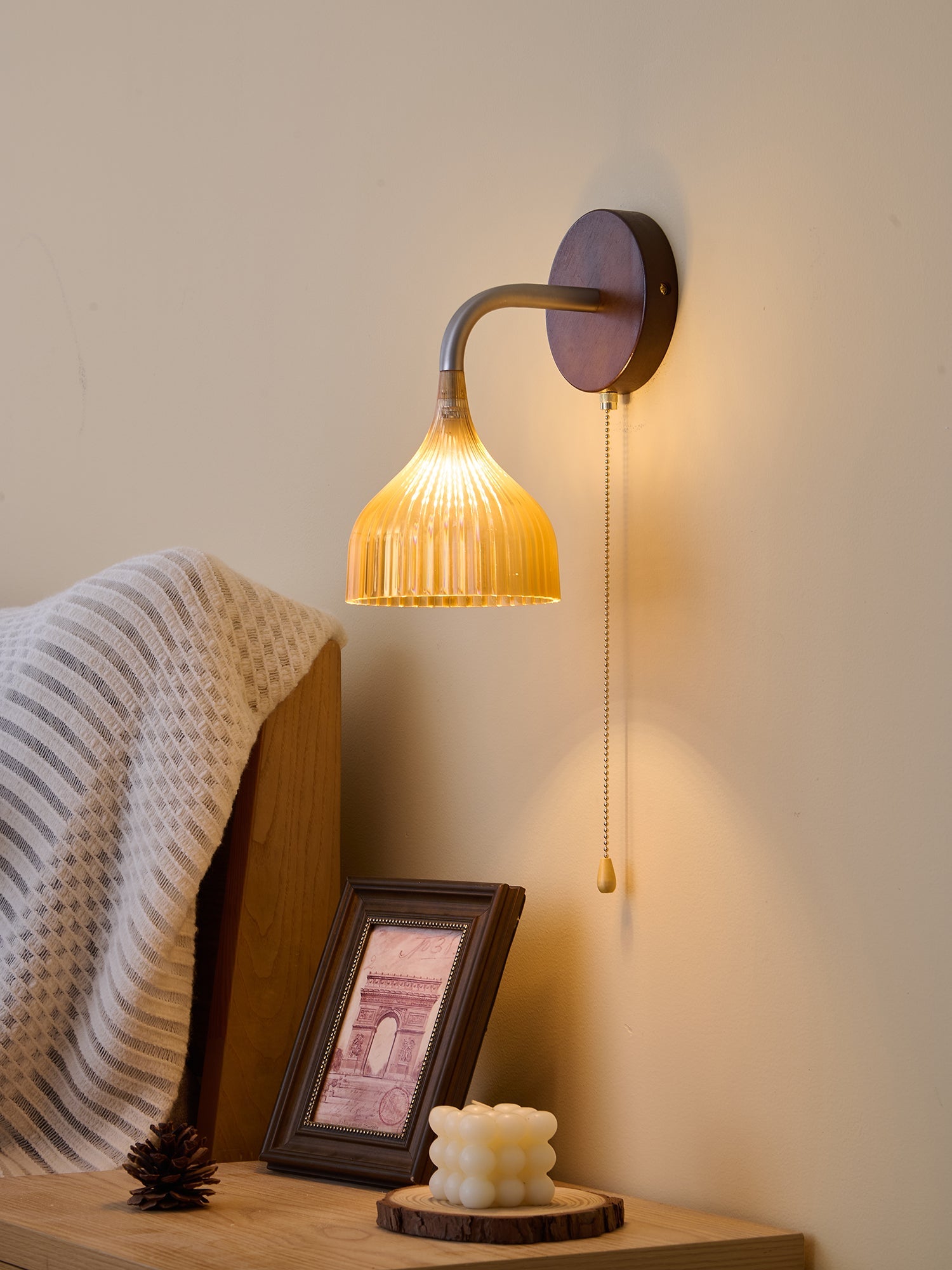 WOW Lucina Wall Lamp