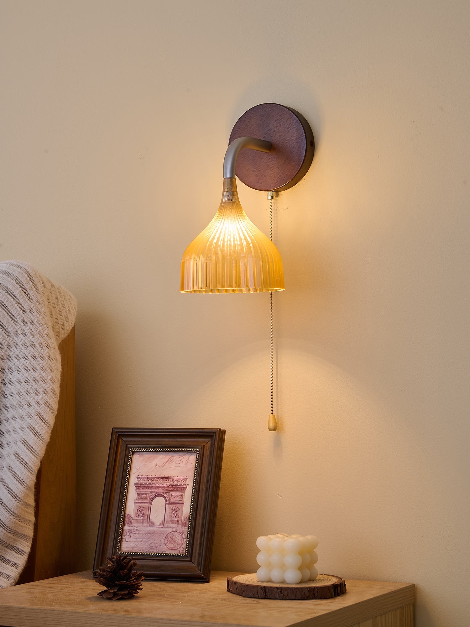 WOW Lucina Wall Lamp