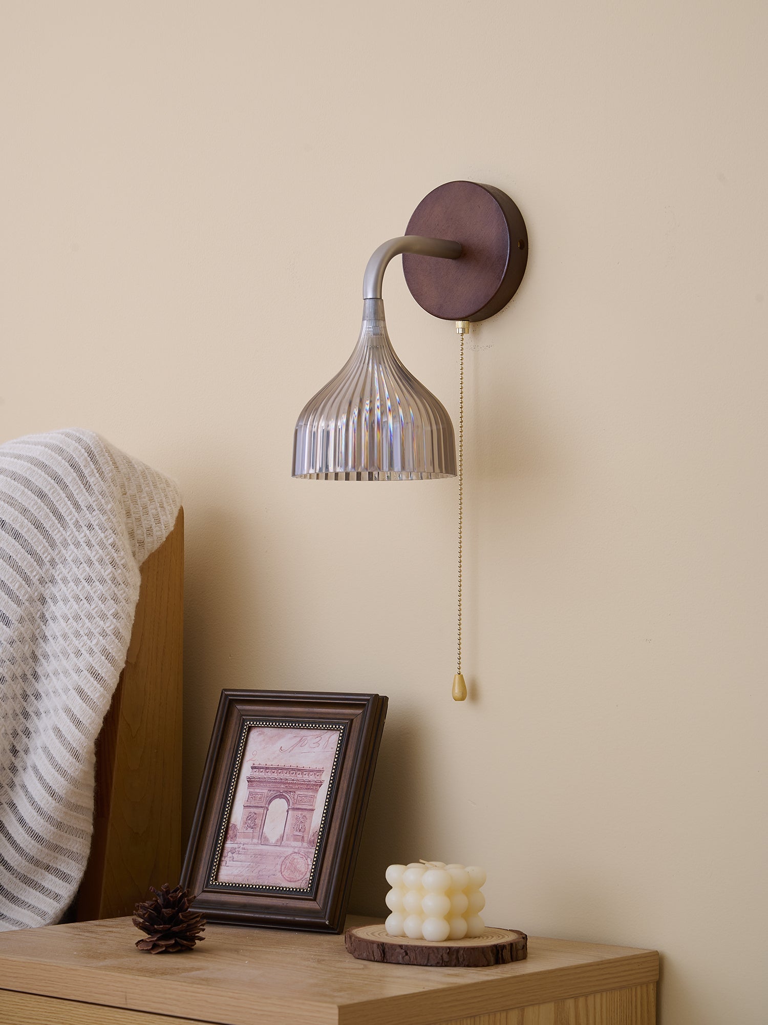 WOW Lucina Wall Lamp