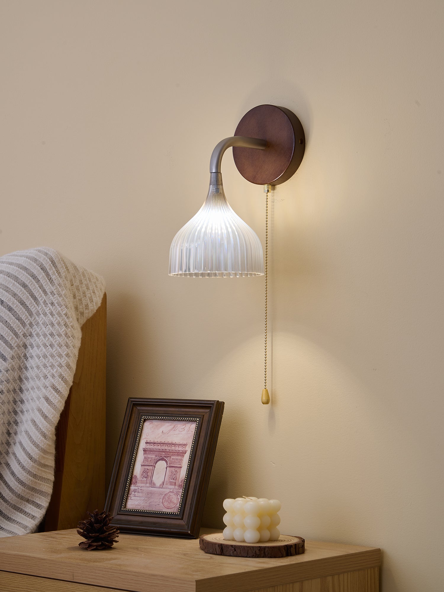 WOW Lucina Wall Lamp