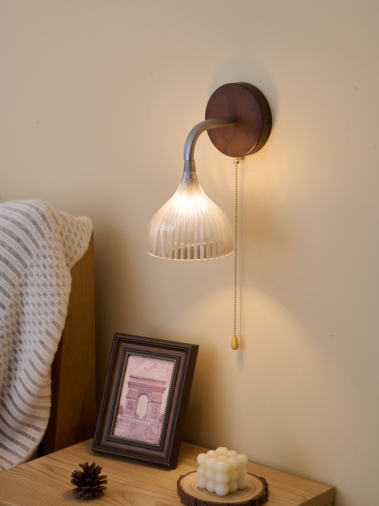 WOW Lucina Wall Lamp