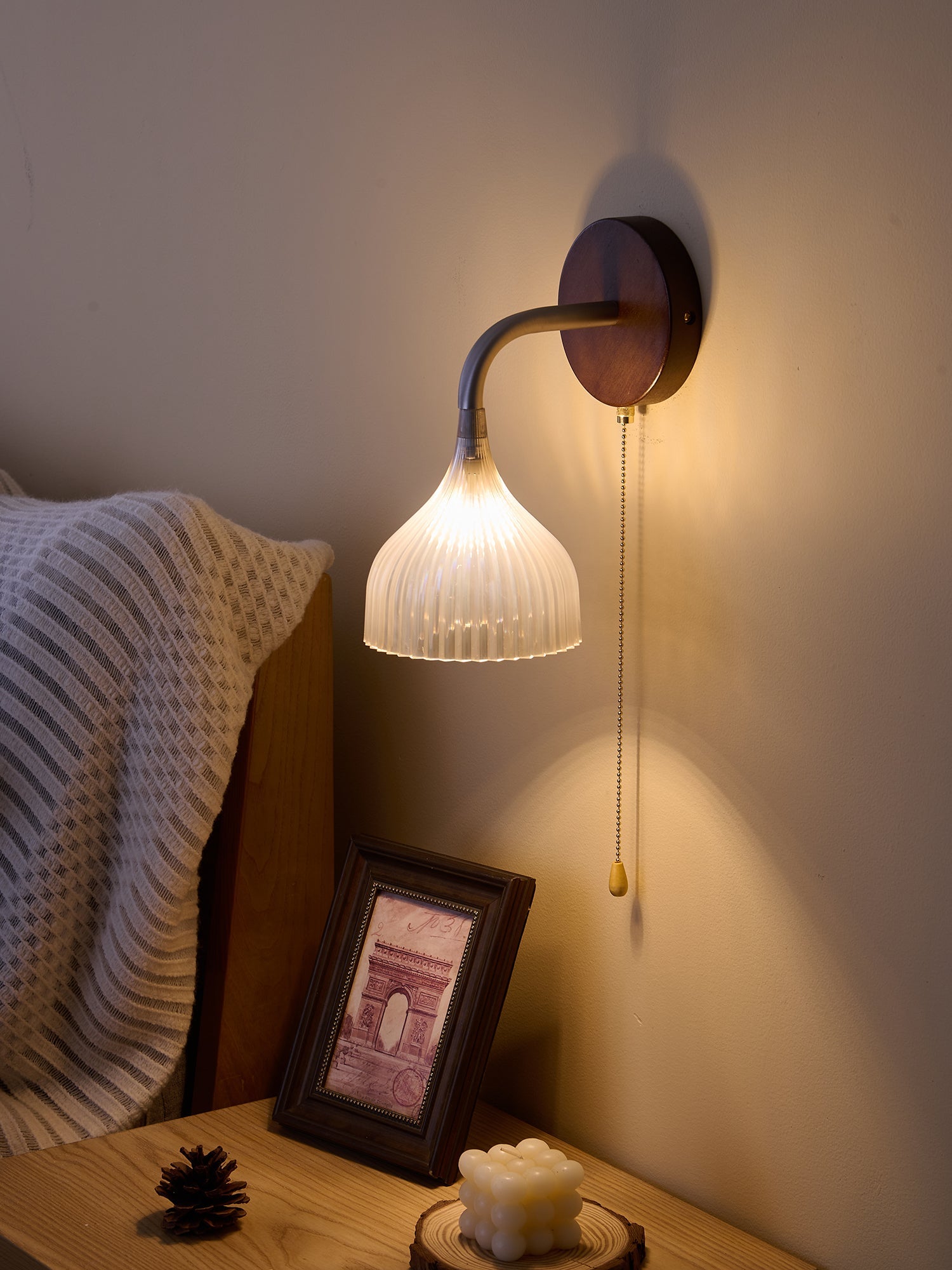 WOW Lucina Wall Lamp
