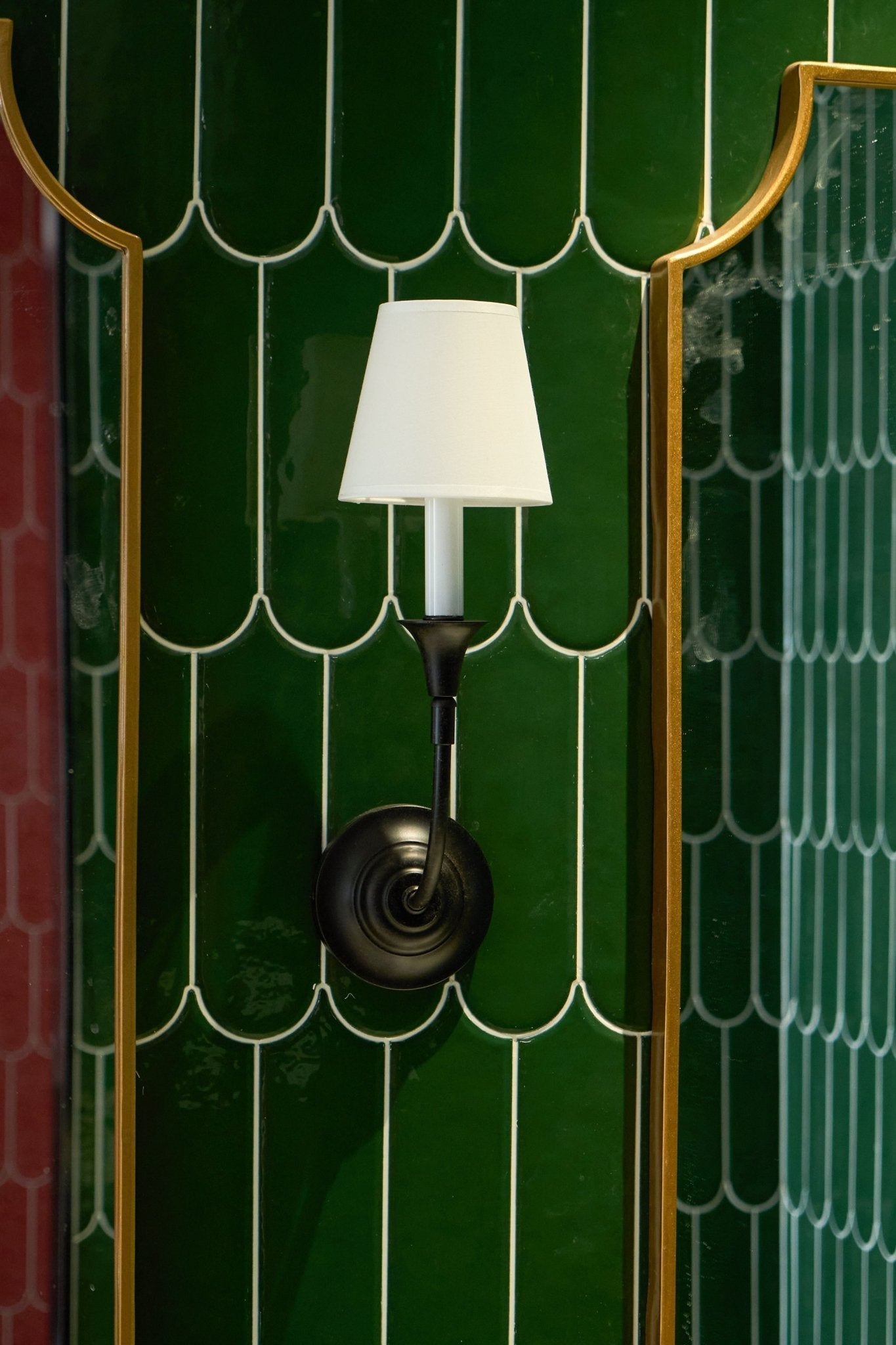 WOW Luella Wall Lamp