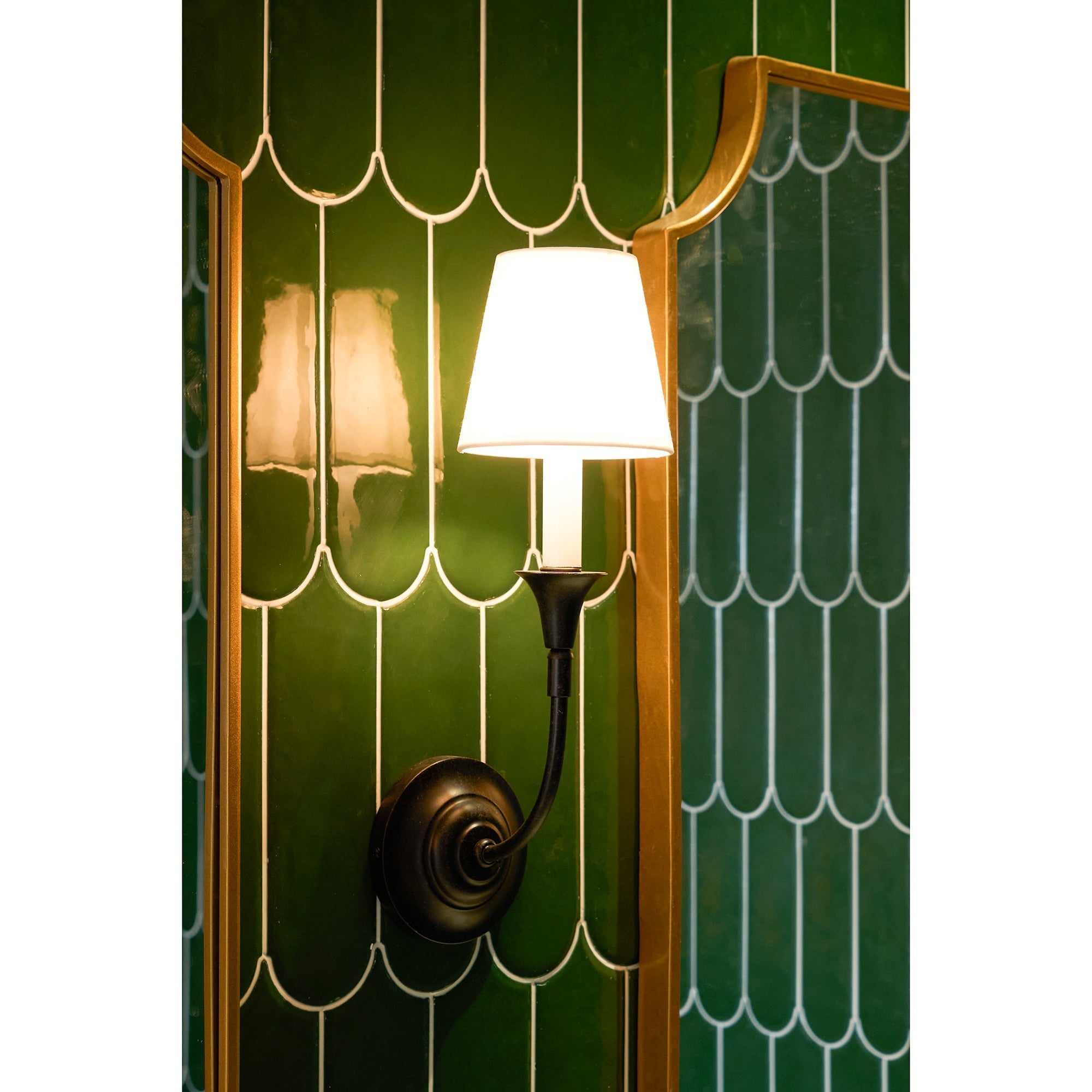 WOW Luella Wall Lamp