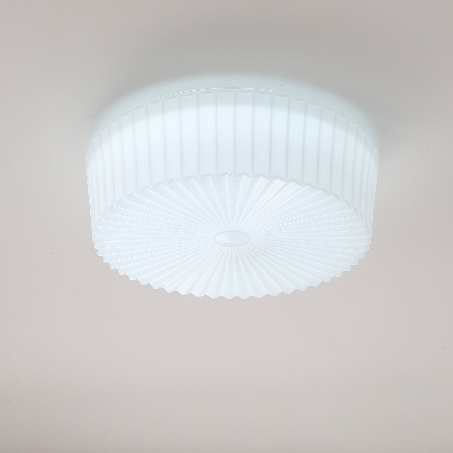 WOW Lume Glass Ceiling Light