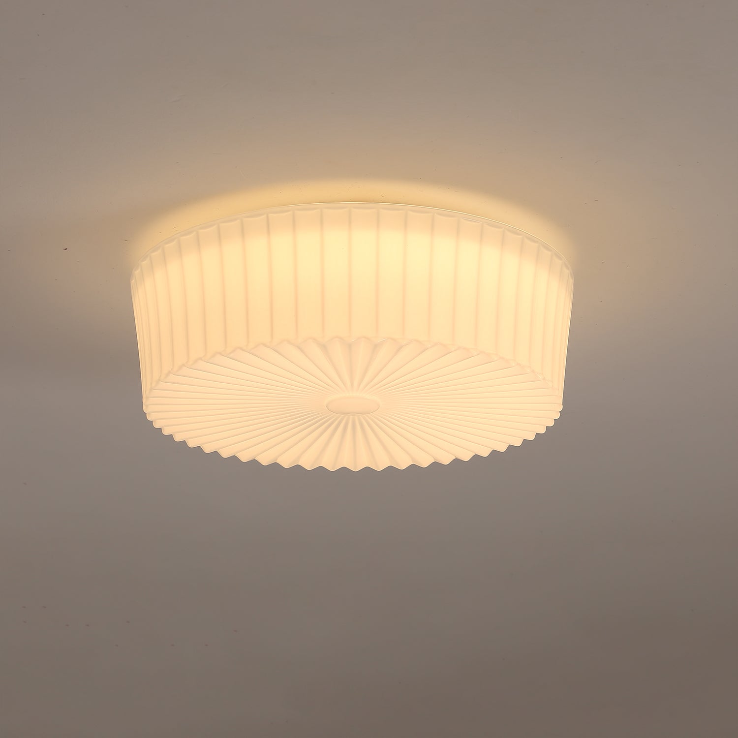 WOW Lume Glass Ceiling Light