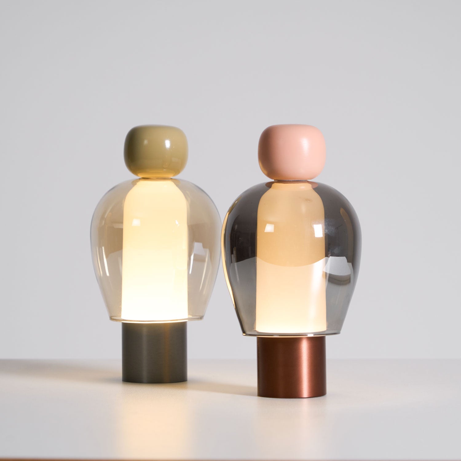 WOW Lumina Joy Table Lamp