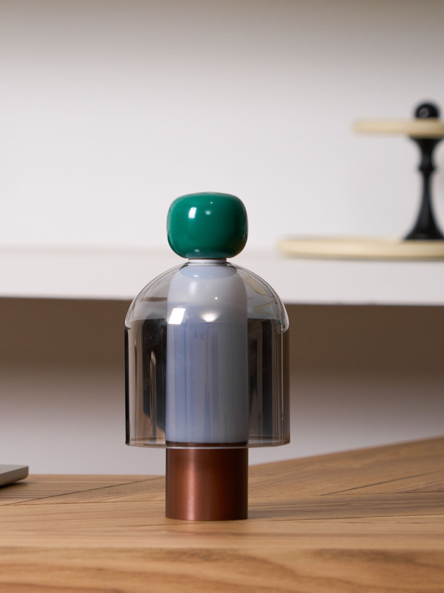 WOW Lumina Joy Table Lamp