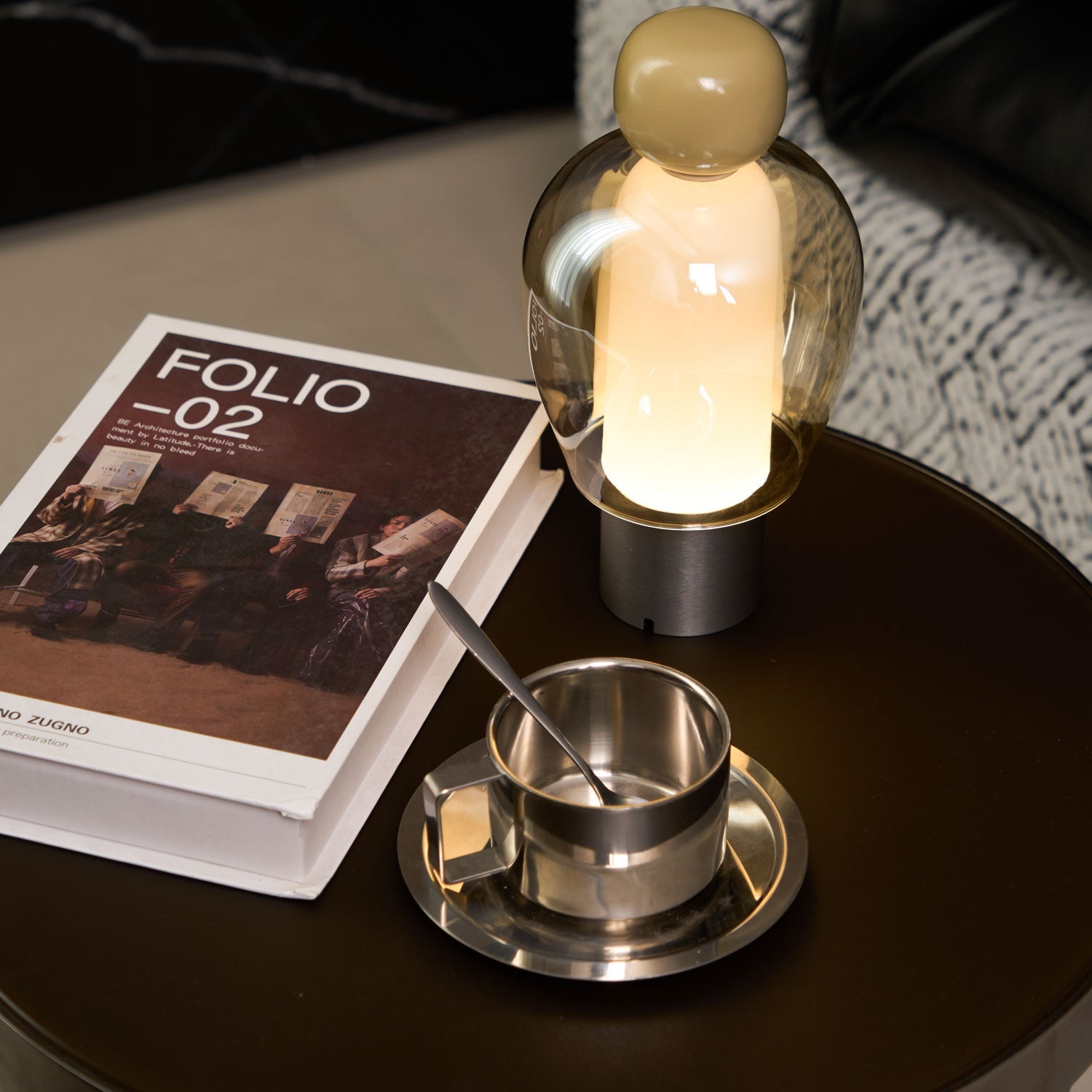WOW Lumina Joy Table Lamp
