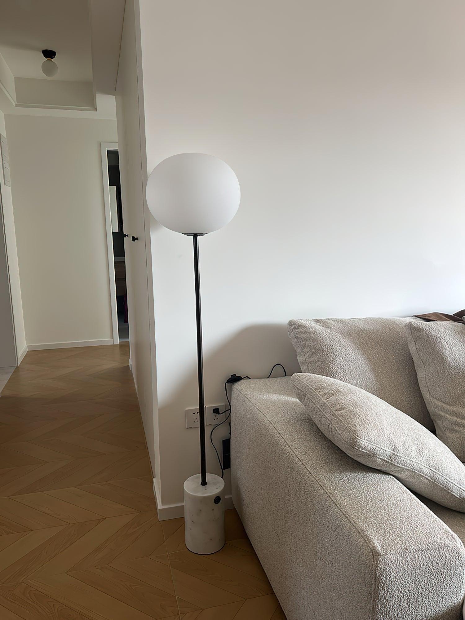 WOW Jwda Floor Lamp