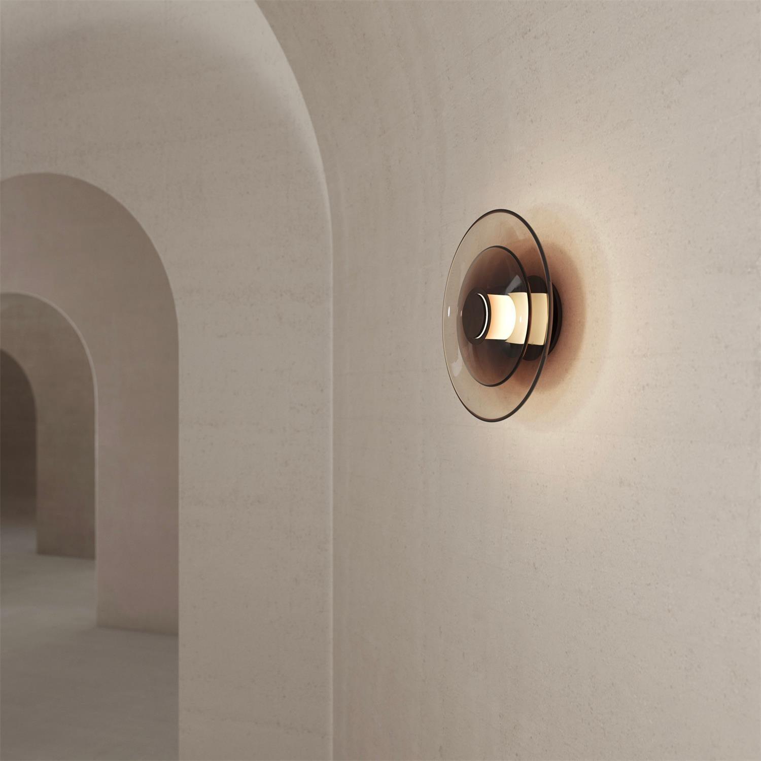 WOW Luna A Disc Sconce