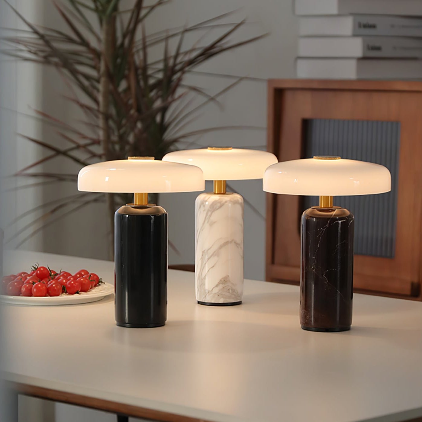 WOW Lunara Marble Table Lamp