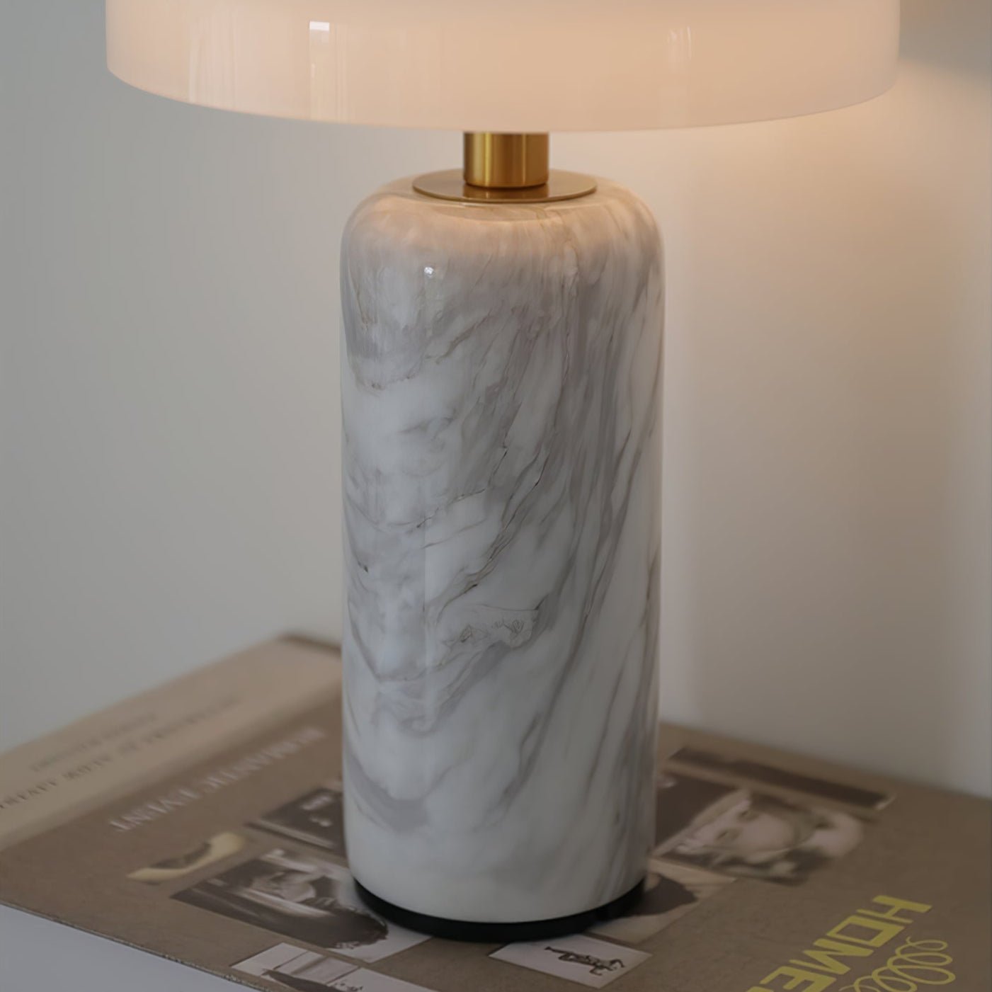 WOW Lunara Marble Table Lamp