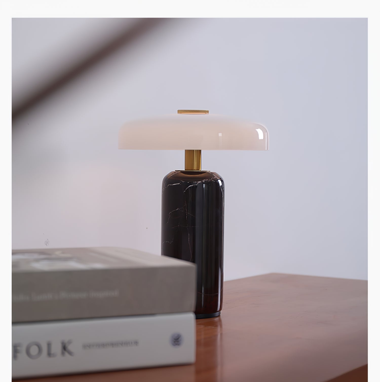 WOW Lunara Marble Table Lamp