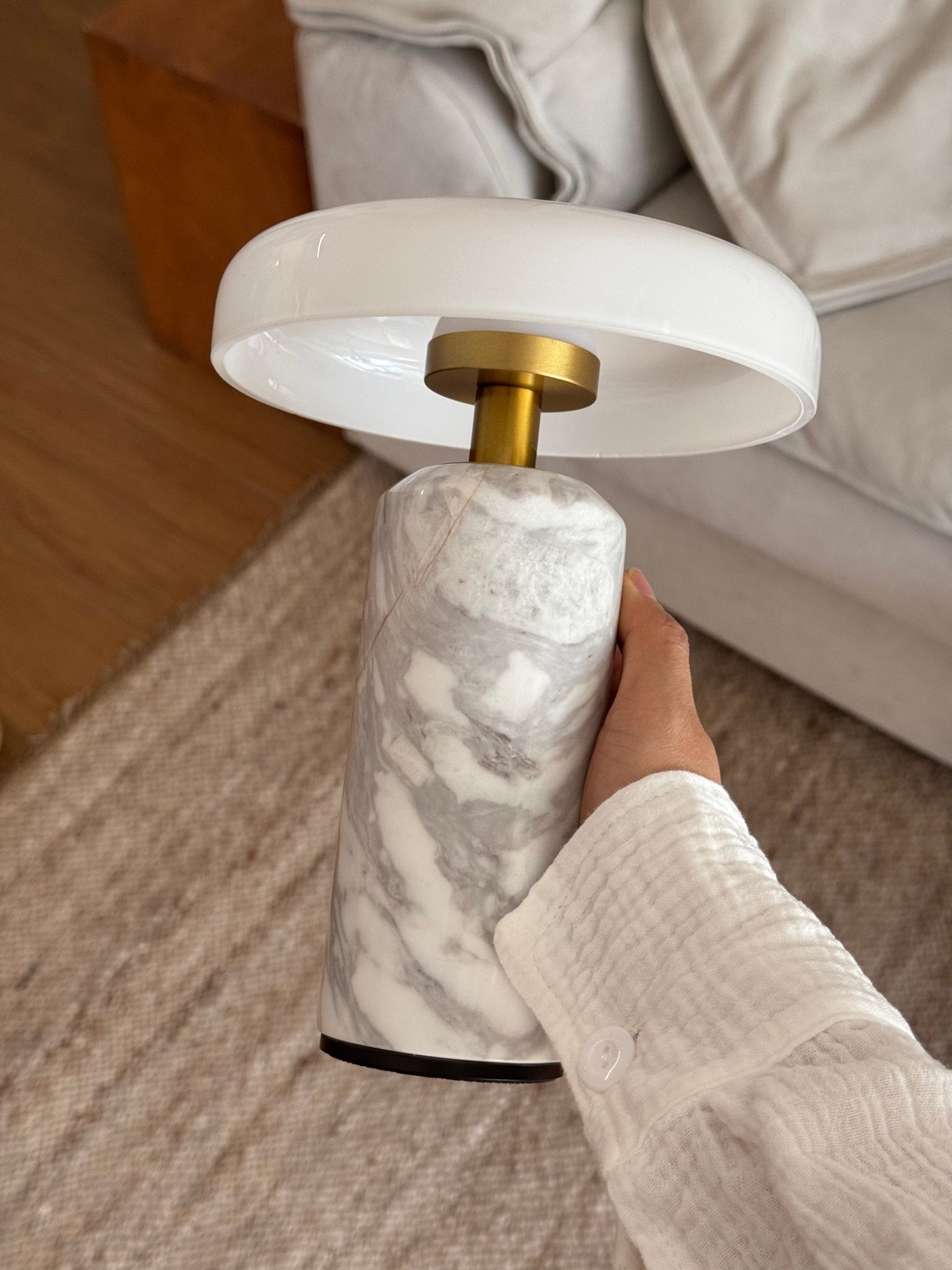WOW Lunara Marble Table Lamp