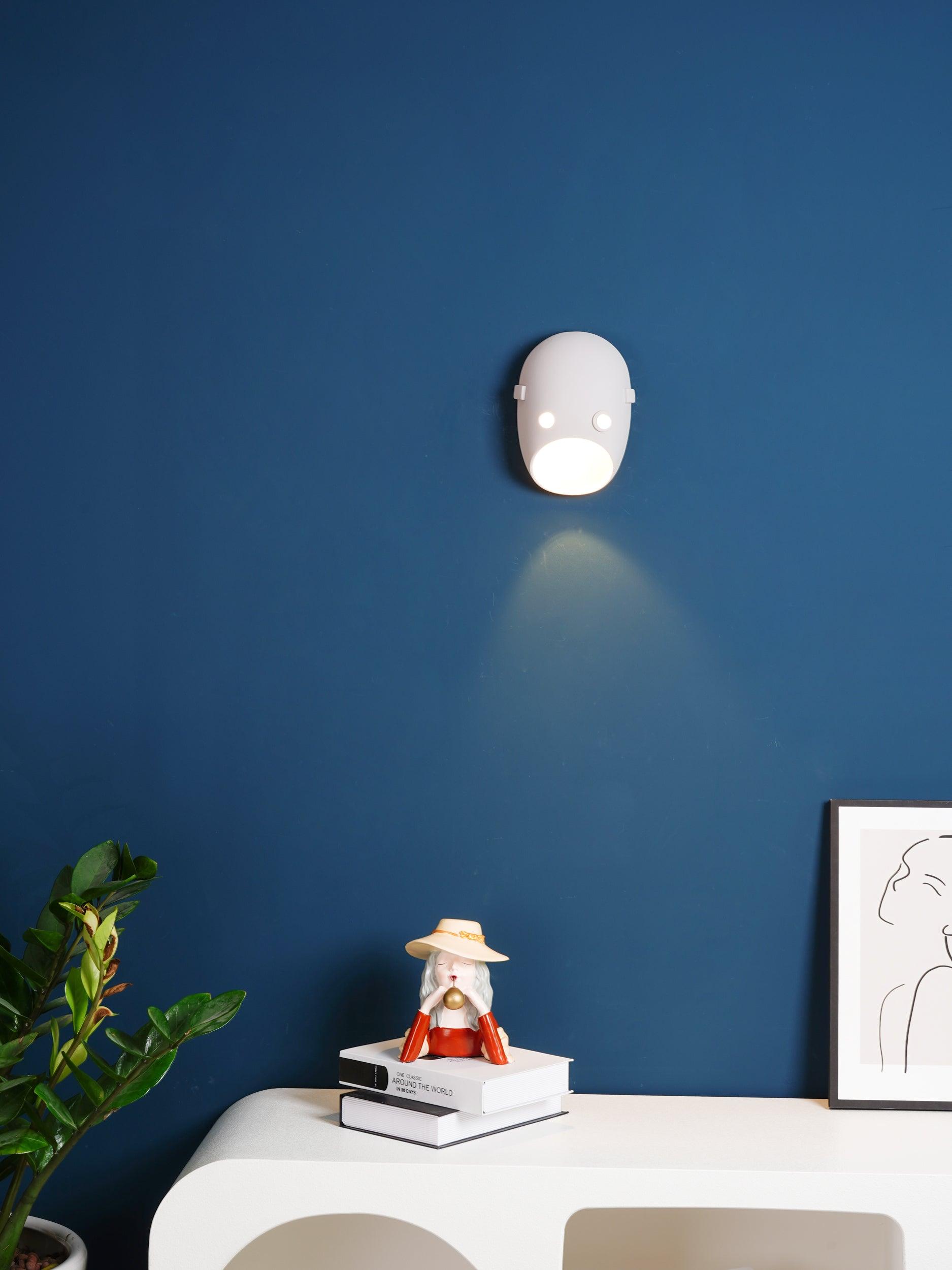 WOW Mask Wall Light