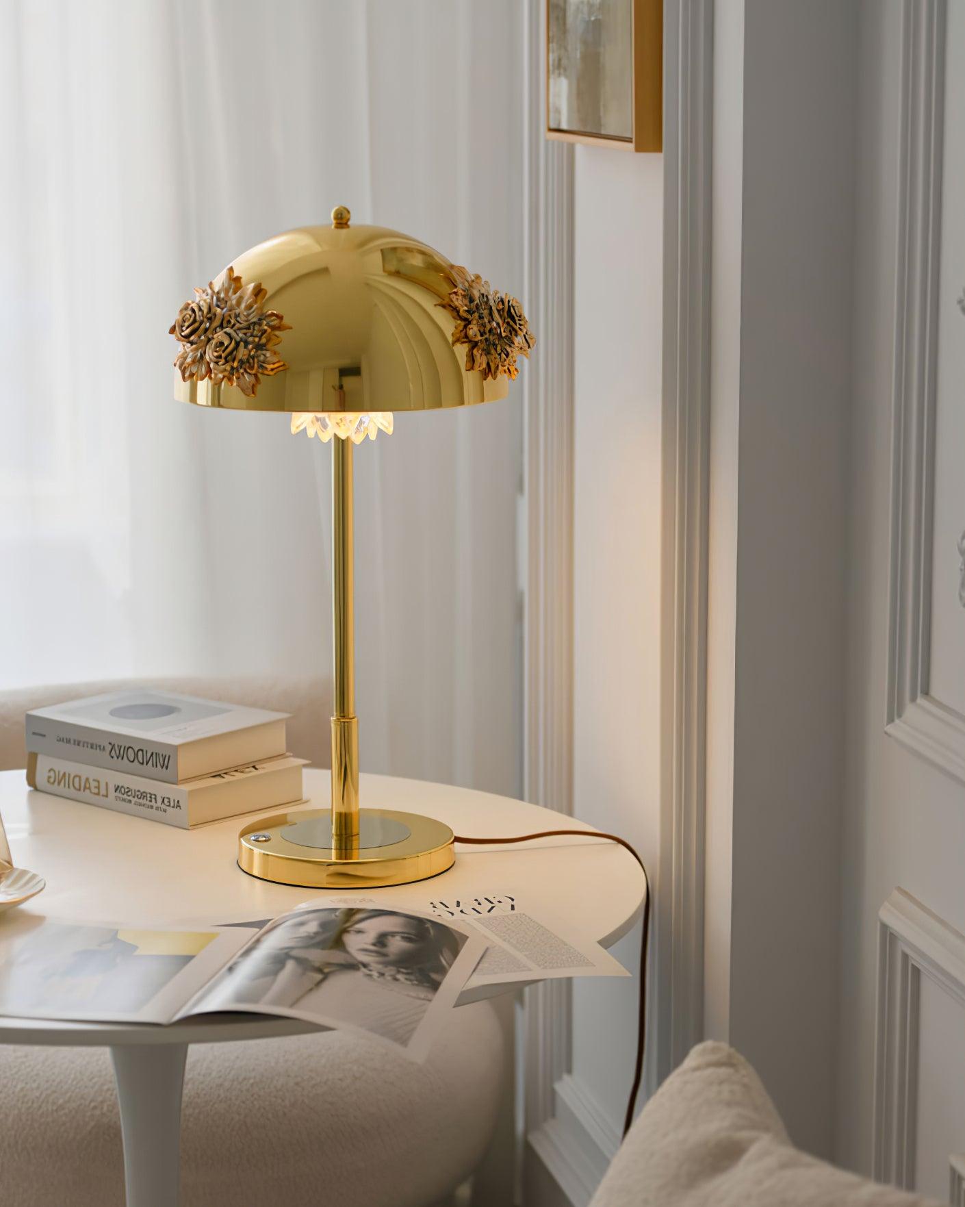 WOW Meni Table Built-in Battery Lamp