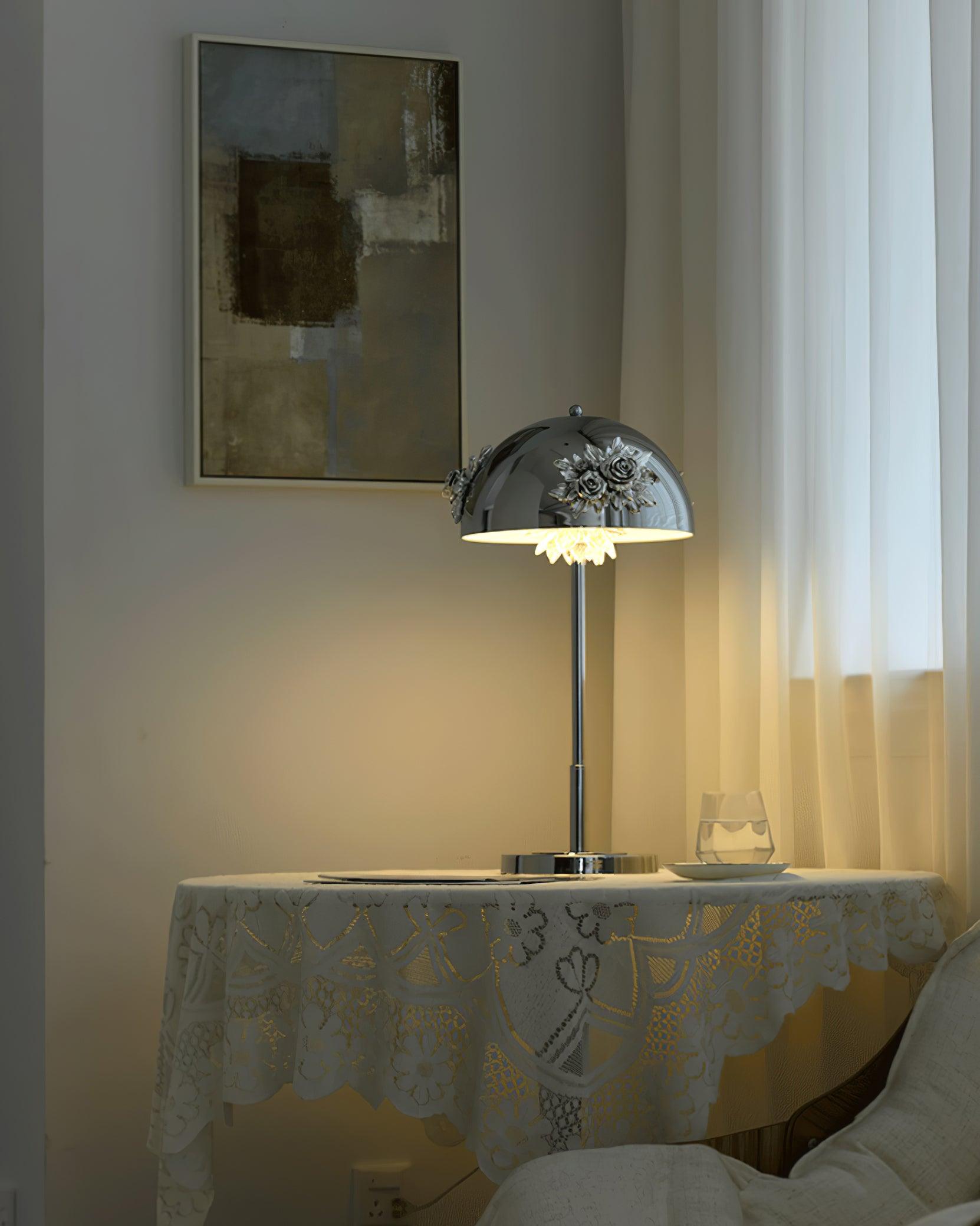 WOW Meni Table Built-in Battery Lamp