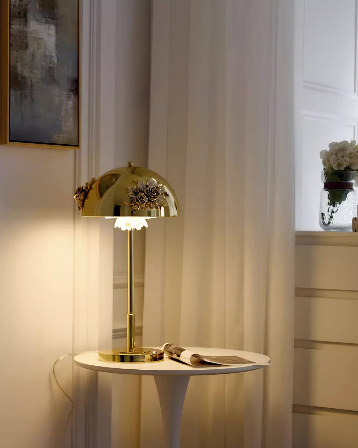 WOW Meni Table Built-in Battery Lamp