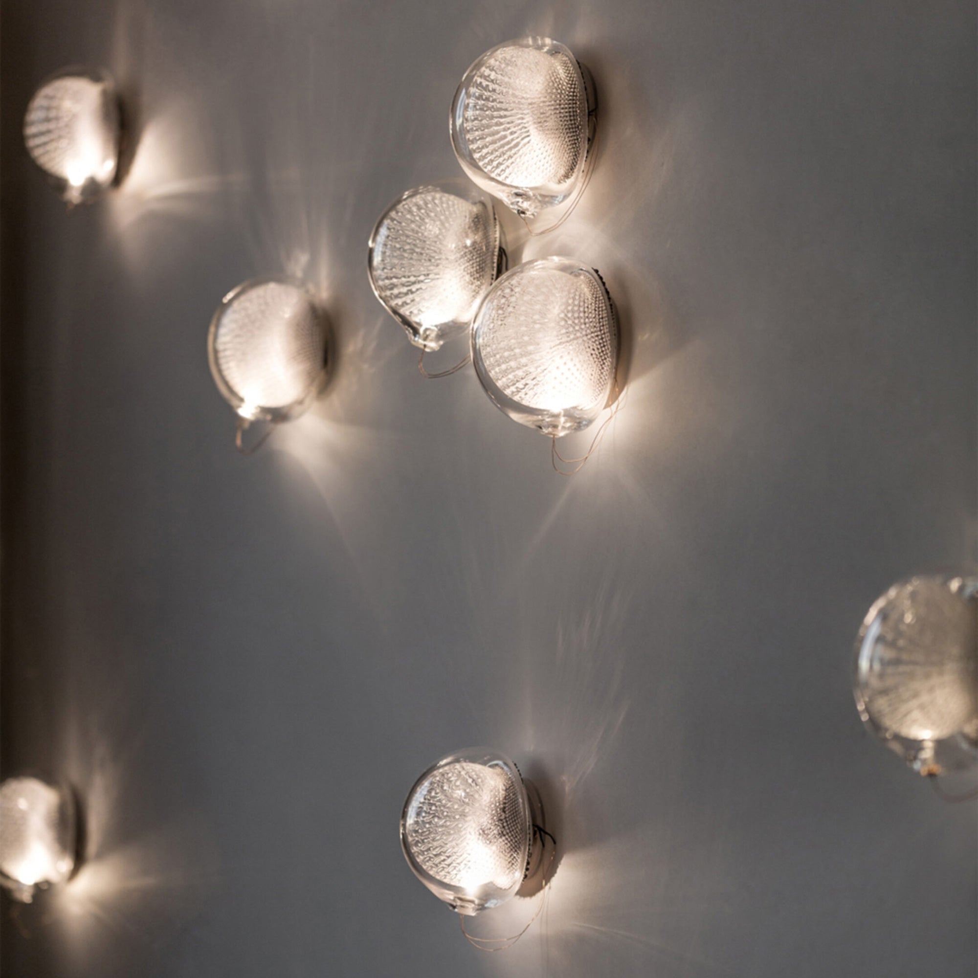 WOW Mesh Glass Wall Lamp