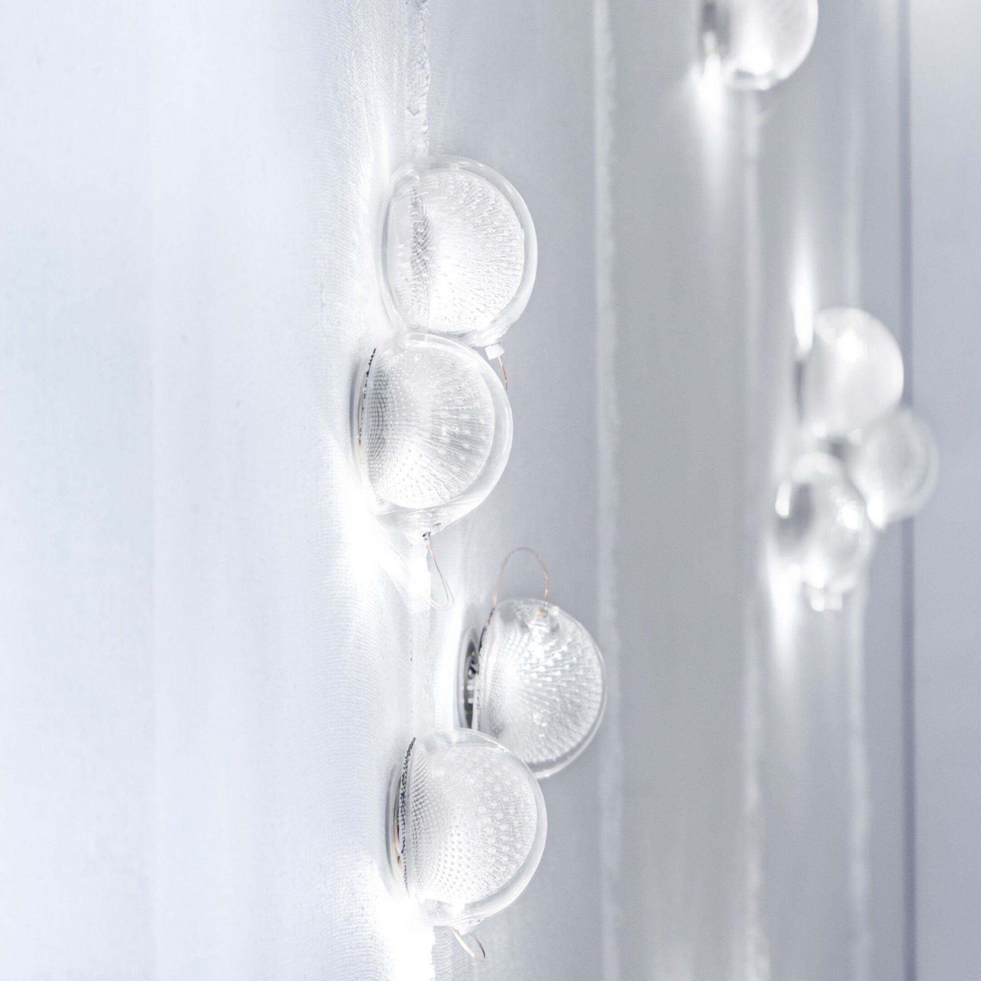 WOW Mesh Glass Wall Lamp