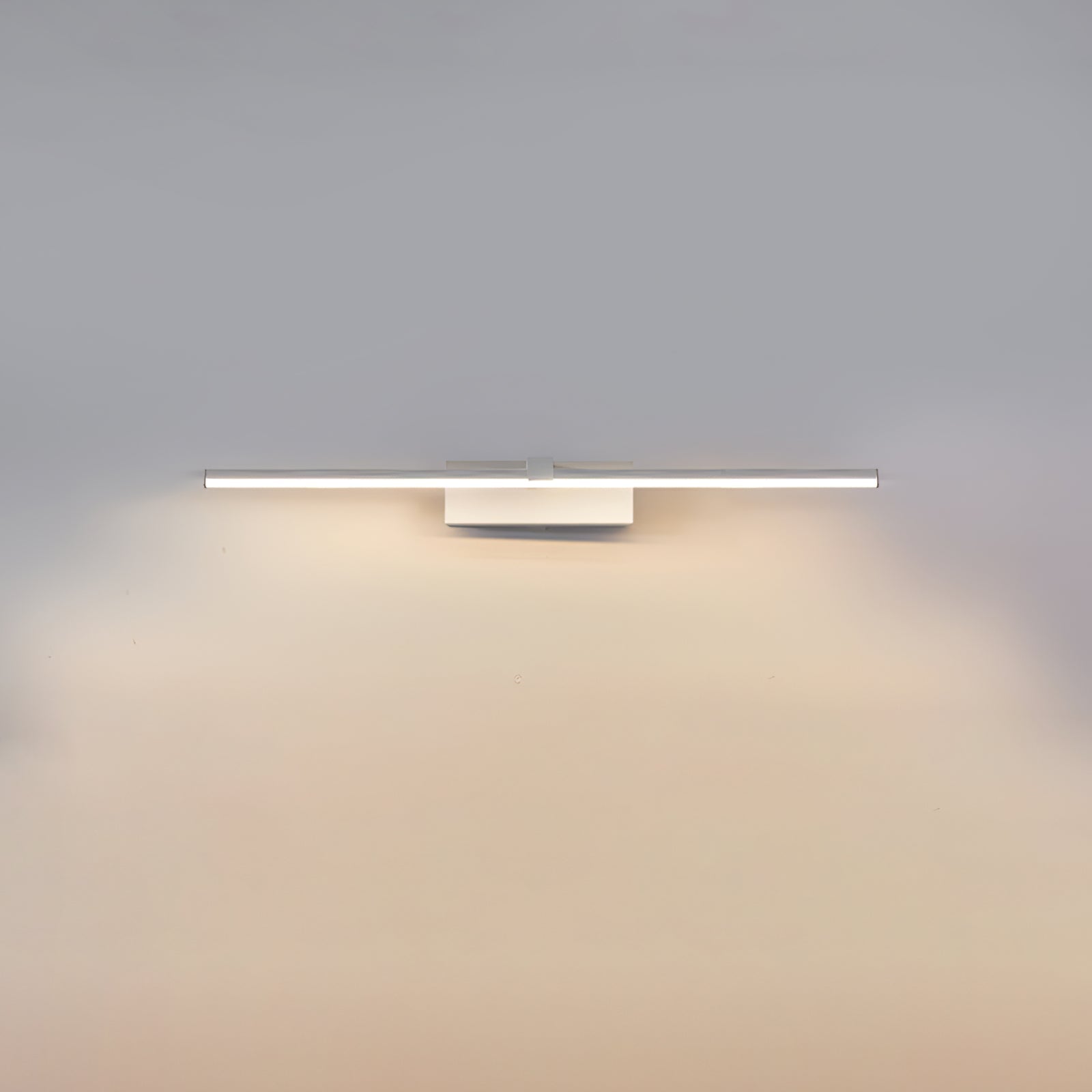 WOW Metal Linear Mirror Wall Light