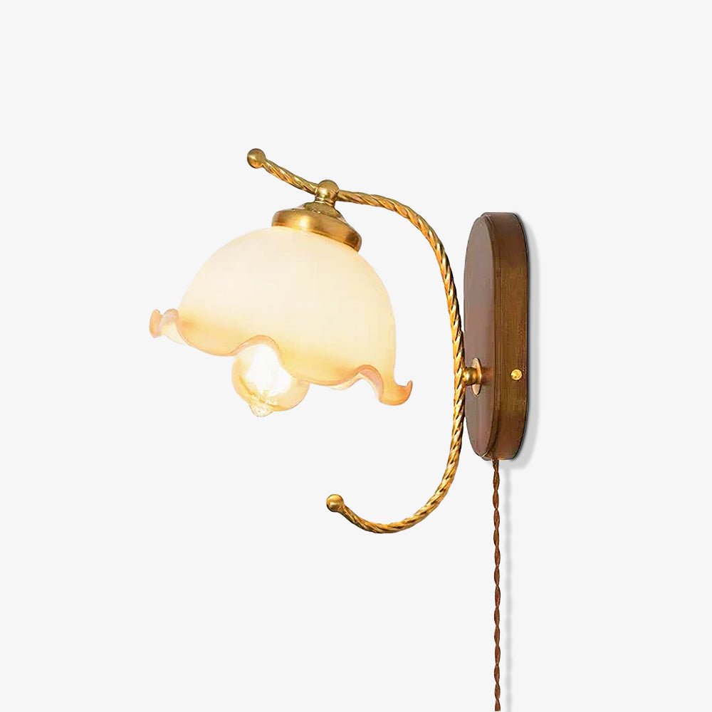 WOW Milky Flower Wall Light