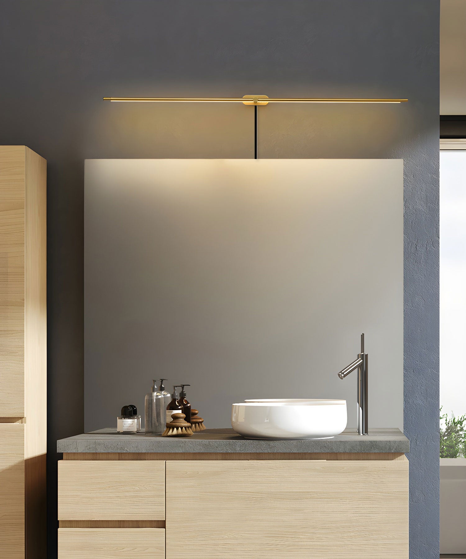 WOW Minimalist Linear Plug-in Wall Lamp