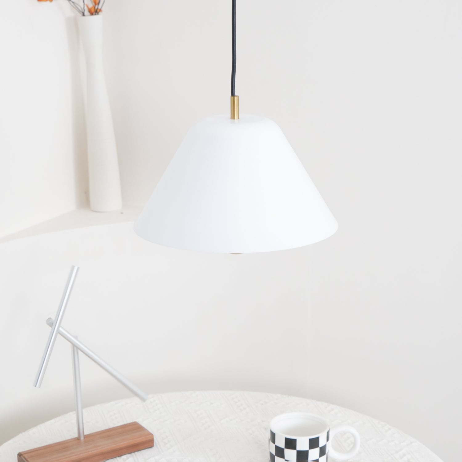 WOW Minimalist Pendant Lamp