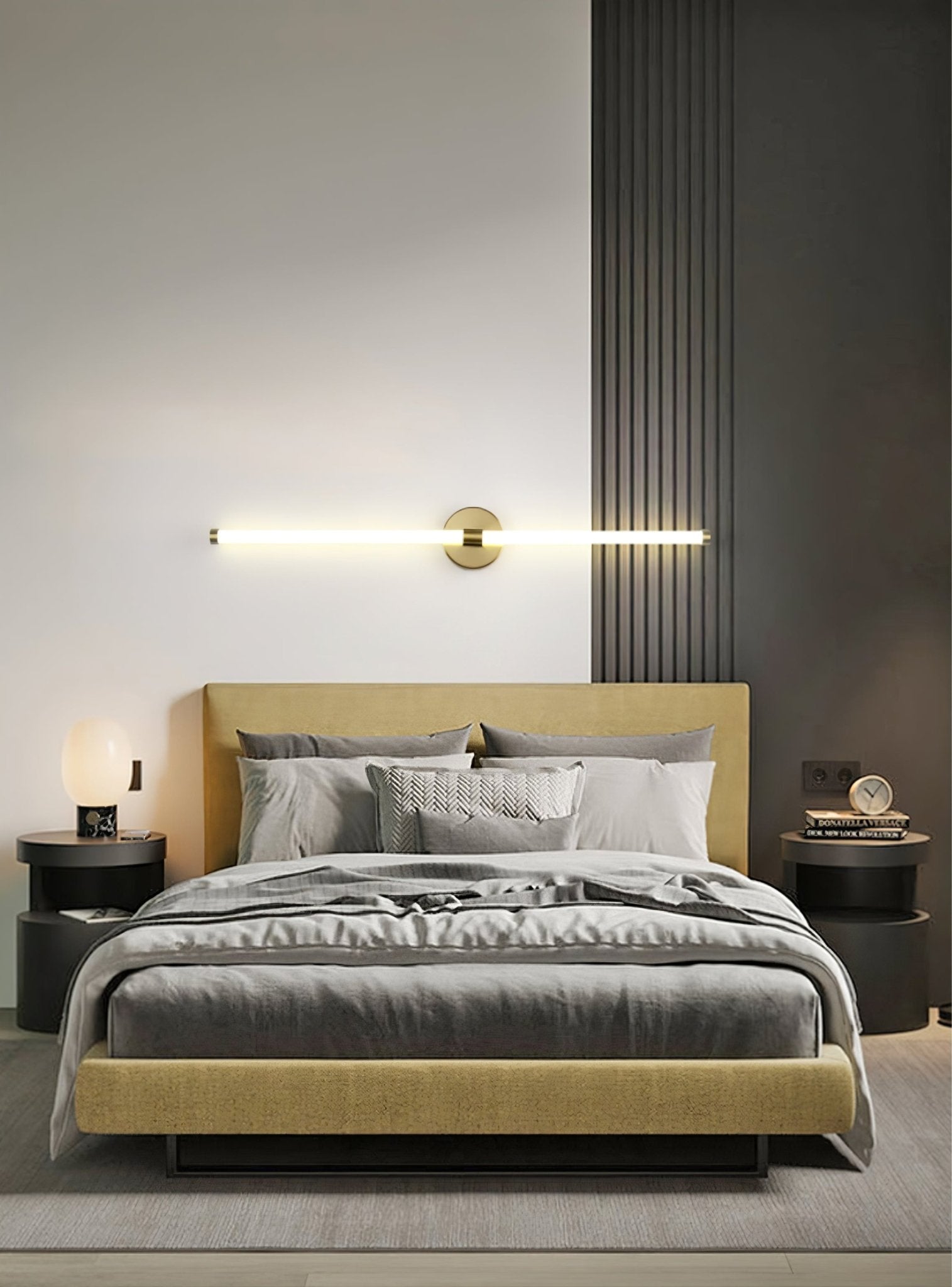 WOW Minimalist Vertical Wall Sconce