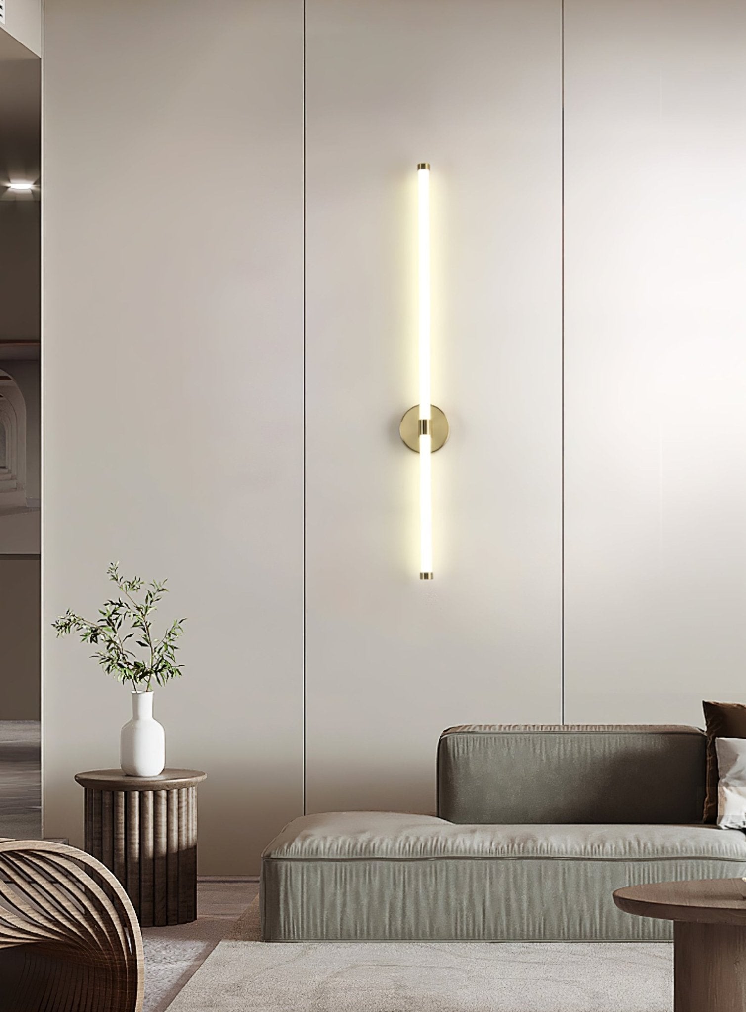 WOW Minimalist Vertical Wall Sconce