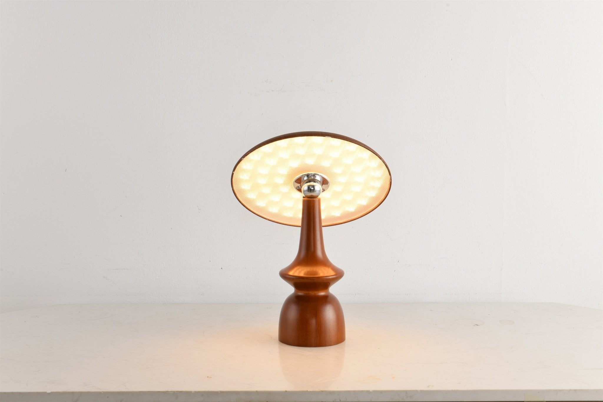 WOW Mireli Table Lamp