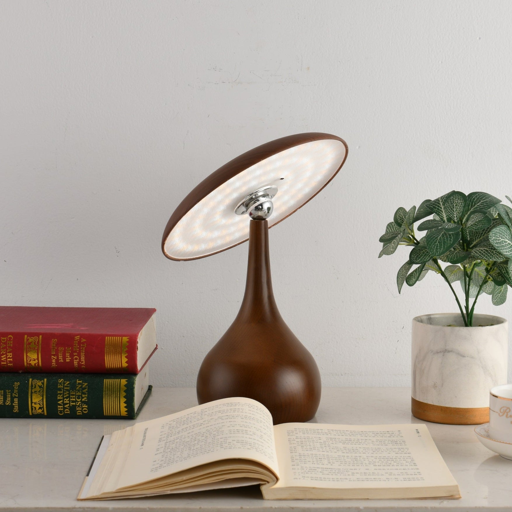 WOW Mireli Table Lamp