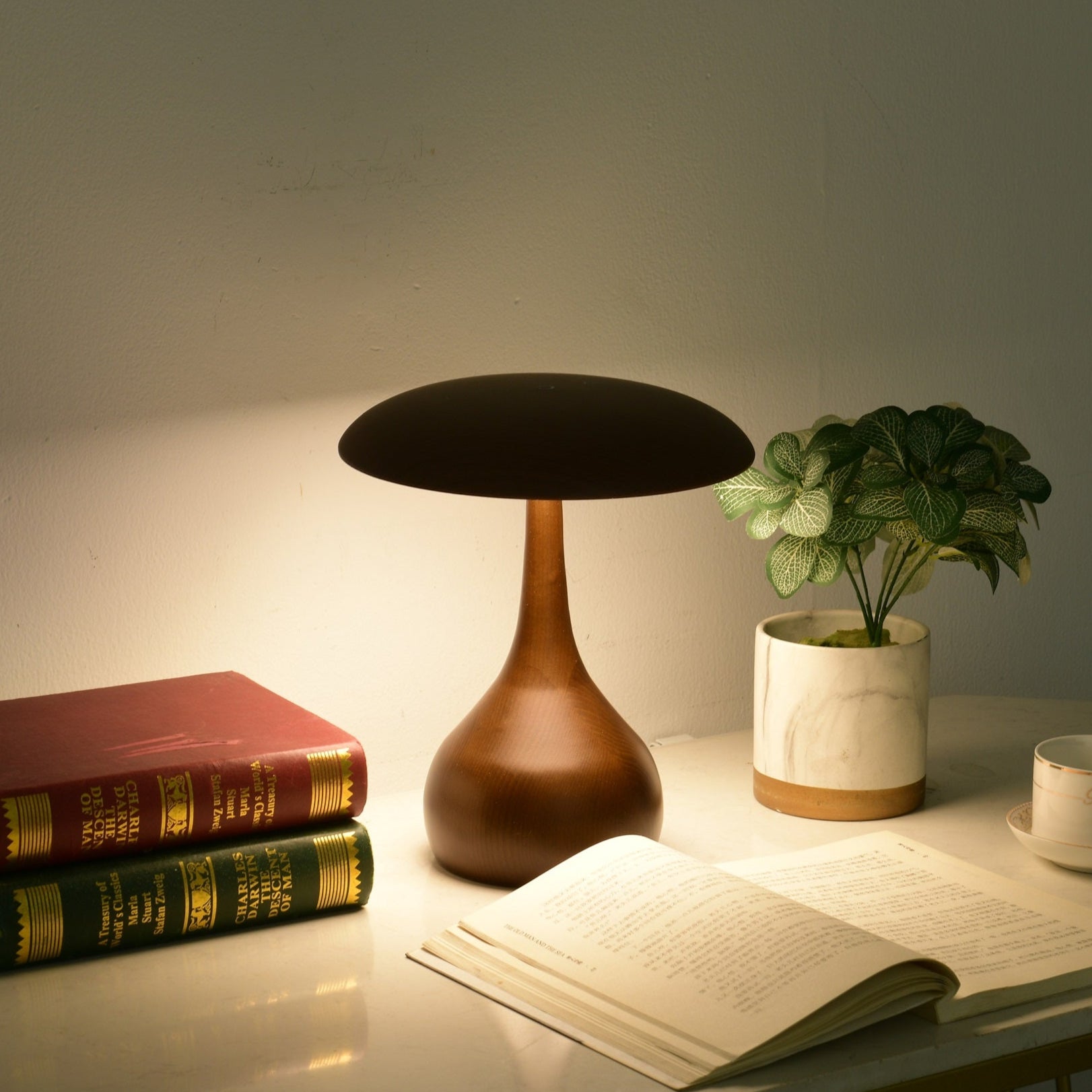 WOW Mireli Table Lamp